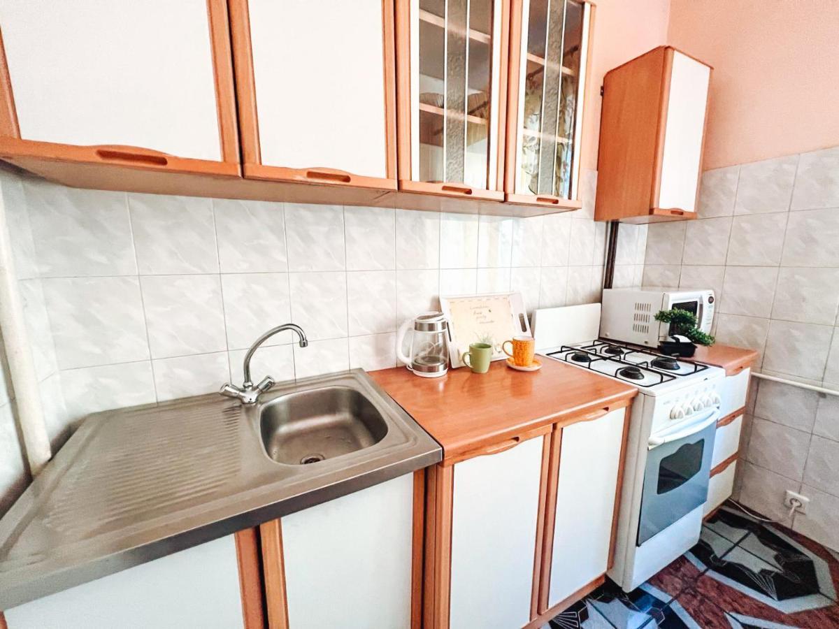 1-Room Apartments Kiev City Center Dış mekan fotoğraf